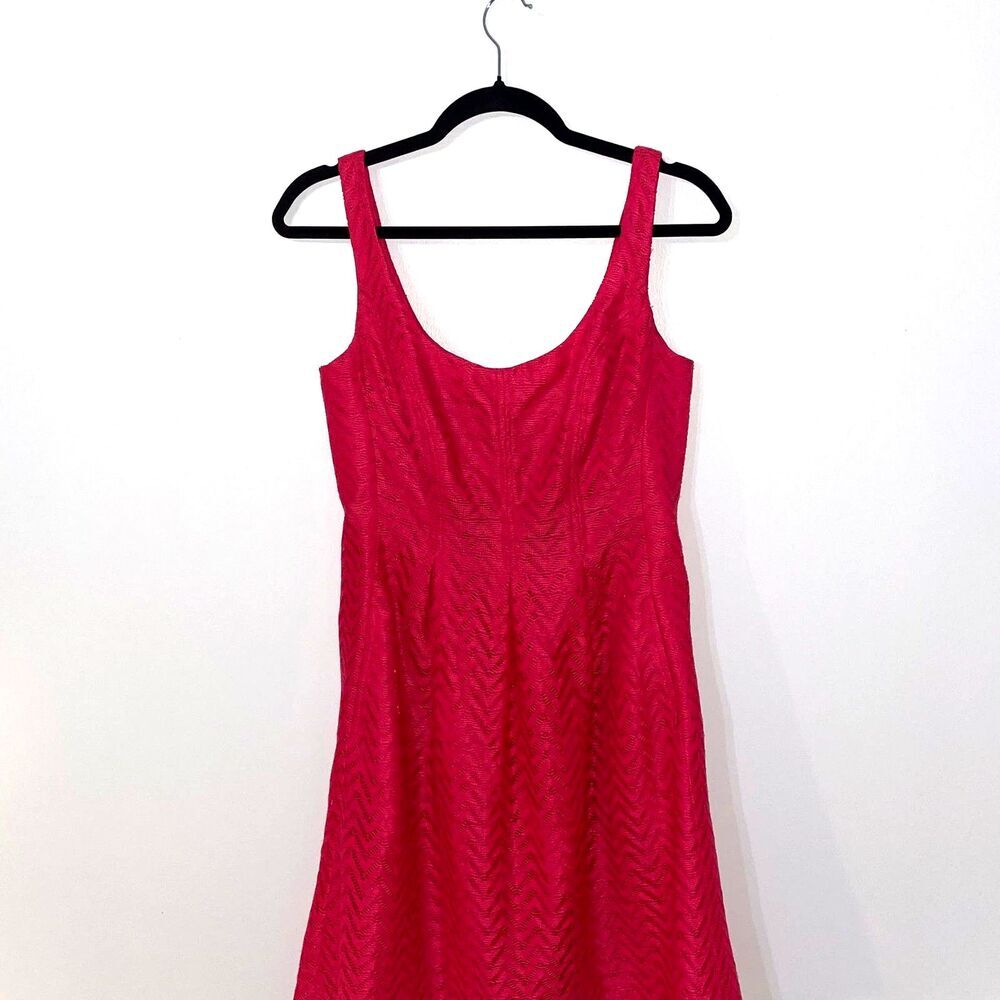 Nine West Hot Pink Chevron Zig Zag Lace Fit and Flare Sleeveless Dress Sizeβ 4